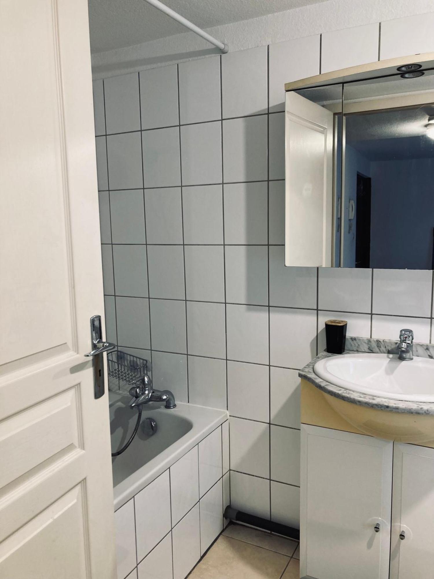 T1 Tout Confort Aux Porte De Strasbourg Luaran gambar